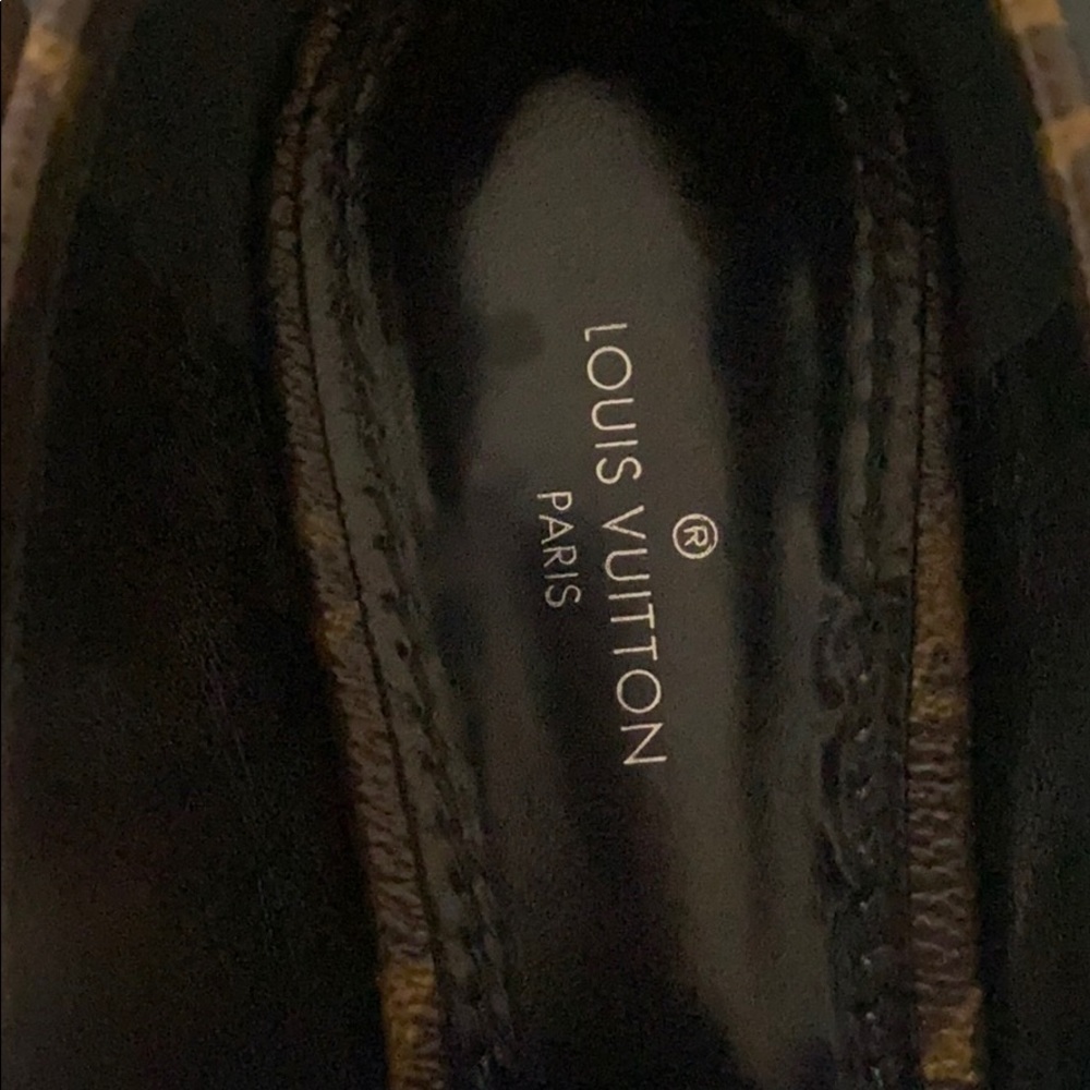 Louis Vuitton Flat Loafers - Picture 6 of 10